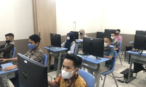 10 Students at IISS Took Uji Kompetensi Daerah (UKD)